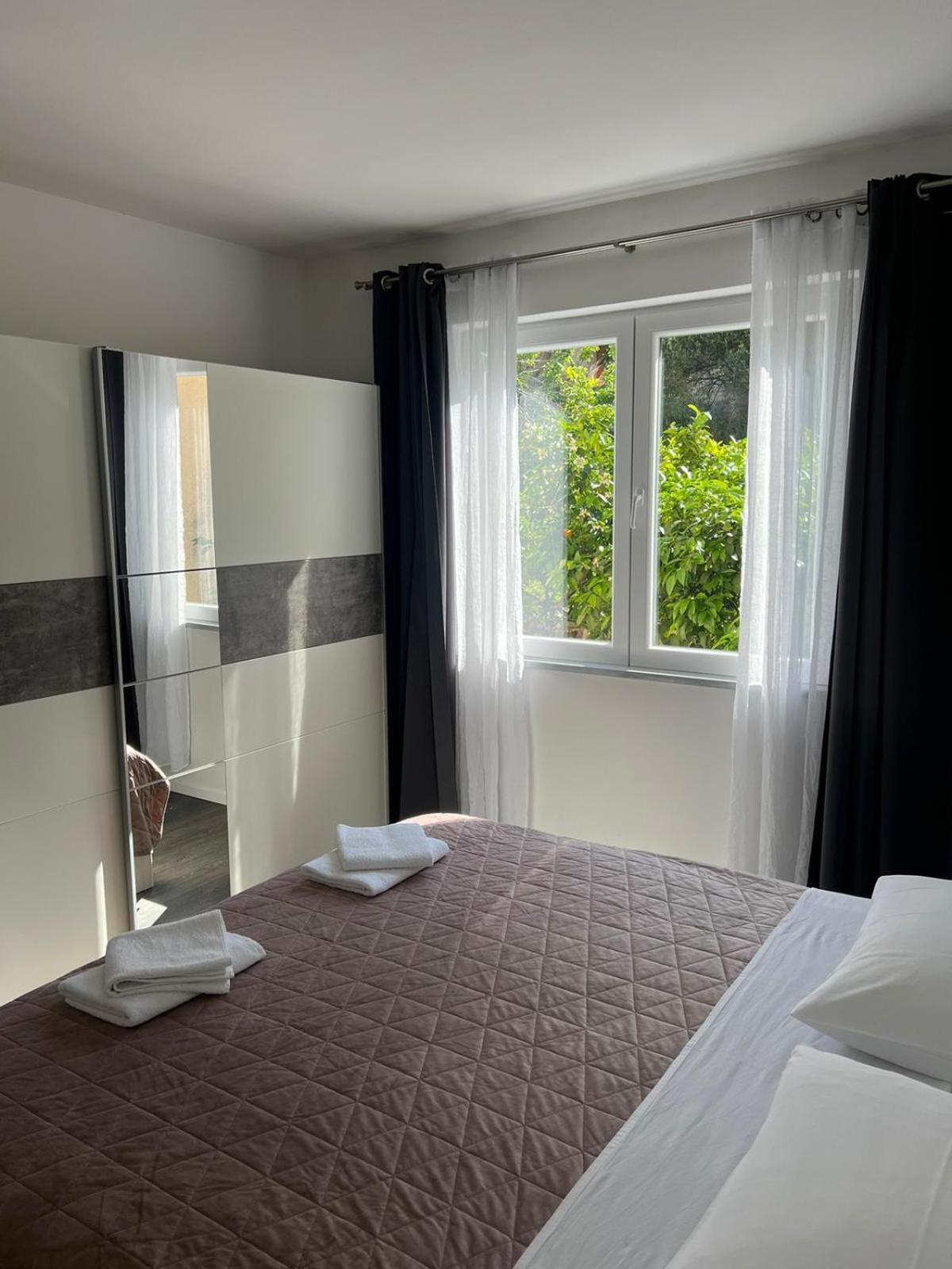 Apartman Providenca - Trogir - Close To Beach Экстерьер фото